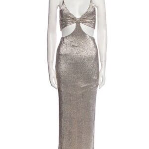 Alice + Olivia Silver Metallic Strapless Cutout Evening Gown